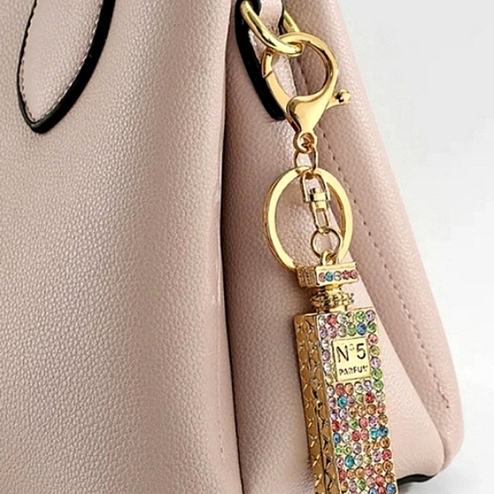 Perfume Keychain - Picture 5 of 6